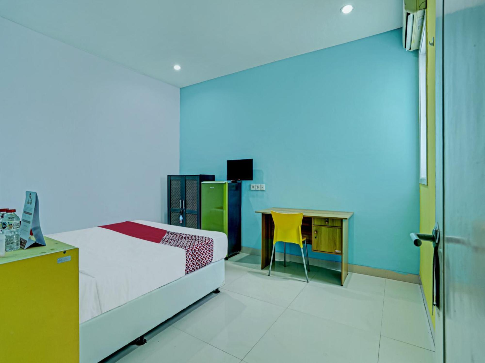Oyo 3856 Tizta Bali Hotel 2*